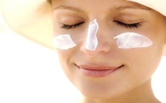 Sunscreen reduces your risk of skin cancer.